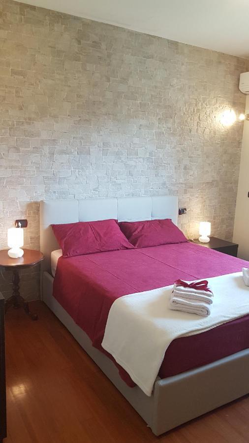 Asso Bed & Breakfast Манерба-дель-Гарда Экстерьер фото