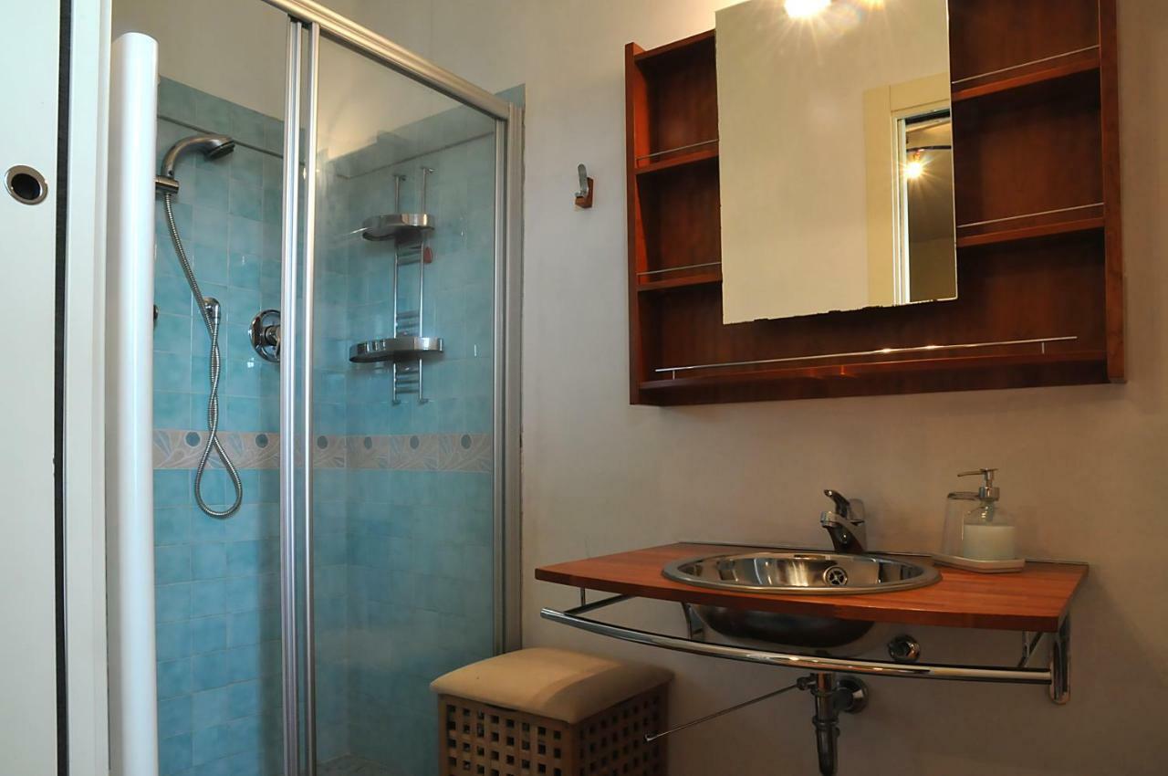Asso Bed & Breakfast Манерба-дель-Гарда Экстерьер фото